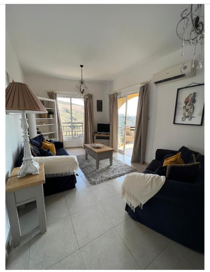 Hillview Apartment Peyia Extérieur photo