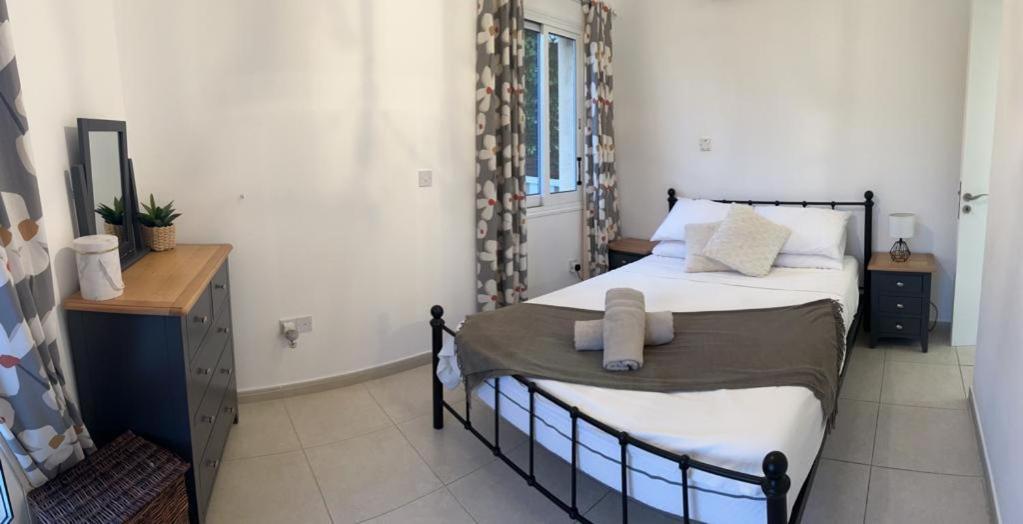 Hillview Apartment Peyia Extérieur photo