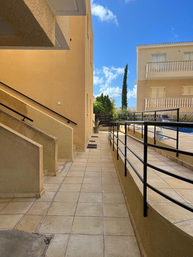 Hillview Apartment Peyia Extérieur photo
